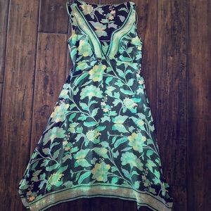 Gorgeous ELIE TAHARI Silk Floral Dress Size 4P